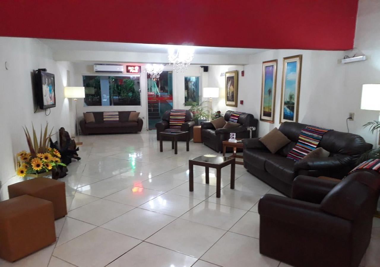 Hotel Del Sur ซาน ลอเรนโซ ภายนอก รูปภาพ
